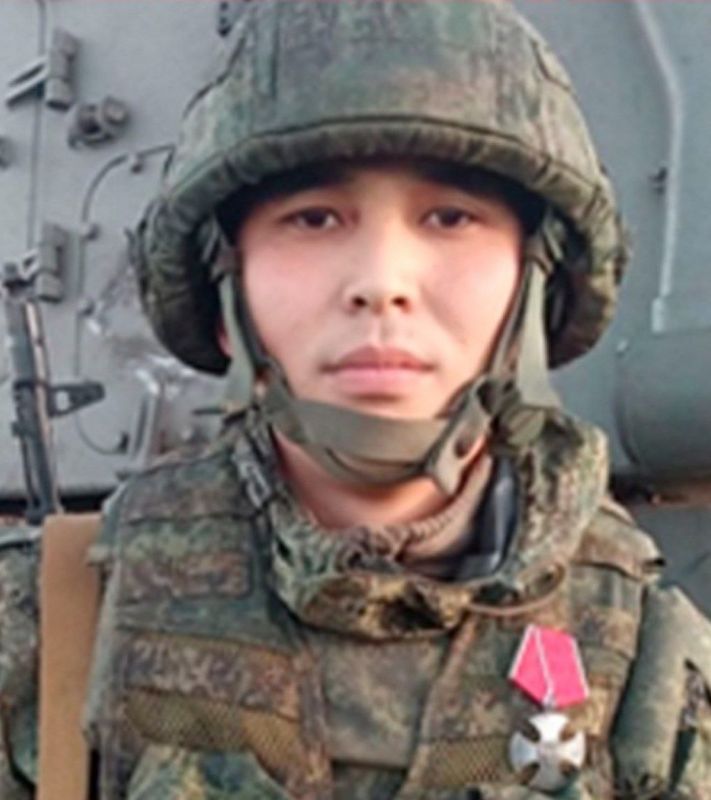 Младший сержант Никита Дулмажапов, действуя в составе гаубичного самоходно-артиллерийского дивизиона, выполнял боевые задачи по артиллерийской поддержке мотострелковых подразделений, ведущих наступление на позиции украинских боевиков