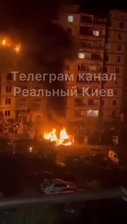 Во время воздушной тревоги в Умани Черкасской области произошел взрыв в многоэтажном доме