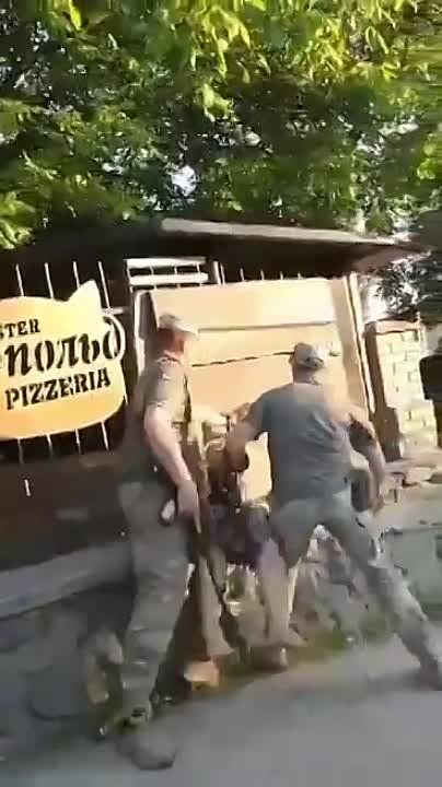 Шокирующие кадры украинской мобилизации из Умани