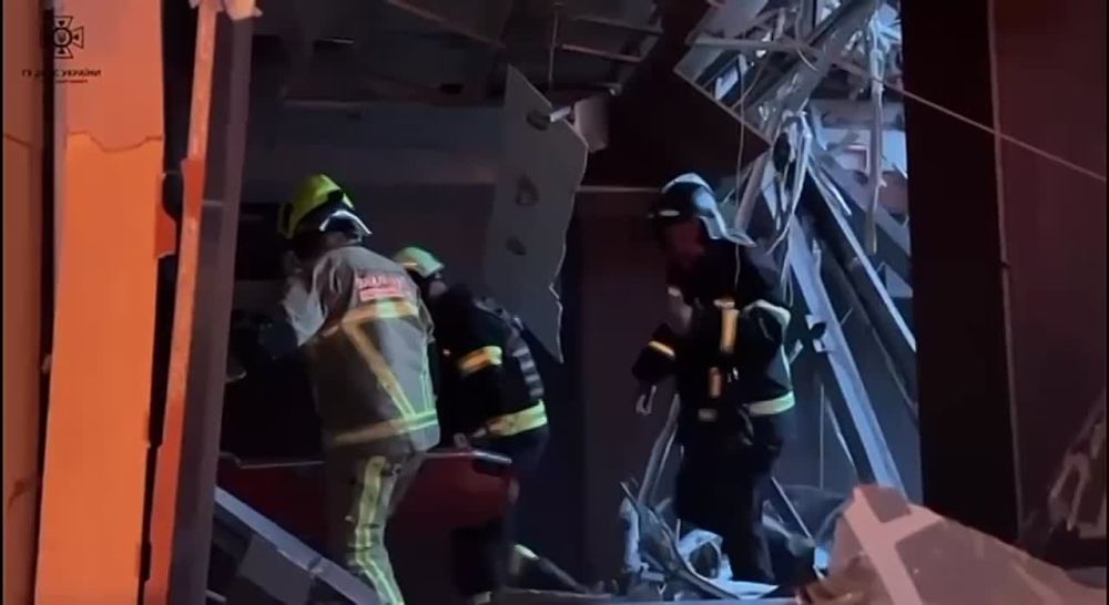 ������ ����������: �������, ��������. ������ �� ��������� ����������� ���������. ���������� ��� 23 ������������, ���������� �����������