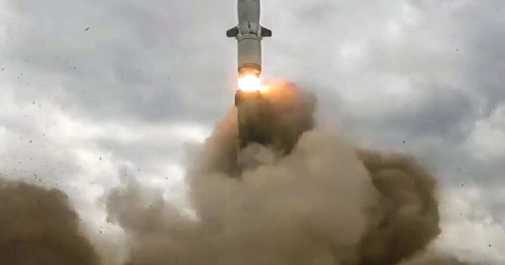 ВС РФ нанесли восемь групповых ударов "Искандерами" и БПЛА по ВСУ