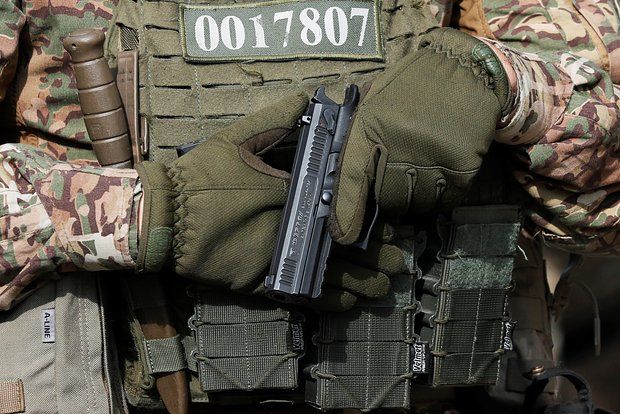 На Украине рейдеры под руководством СБУ захватили храм канонической церкви