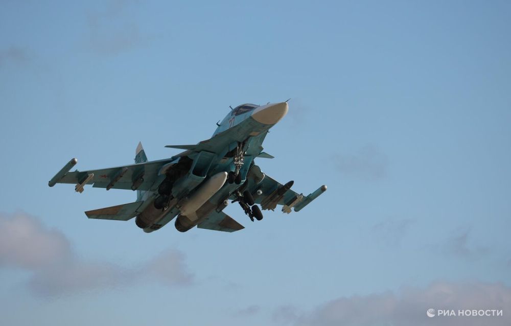 Подполье: при ударе в районе ж/д станции на Украине поражен состав с техникой