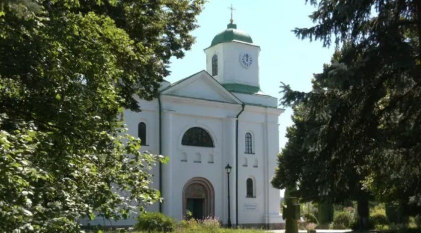 Древний Свято-Успенский (Георгиевский) собор в Каневе Черкасской области, который государство отобрало у УПЦ, собираются передать в использование ПЦУ
