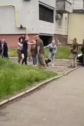  :     
