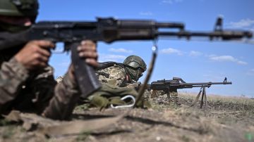 "Вся левобережная Украина плюс Одесса": эксперт про возможные варианты соглашения по Украине