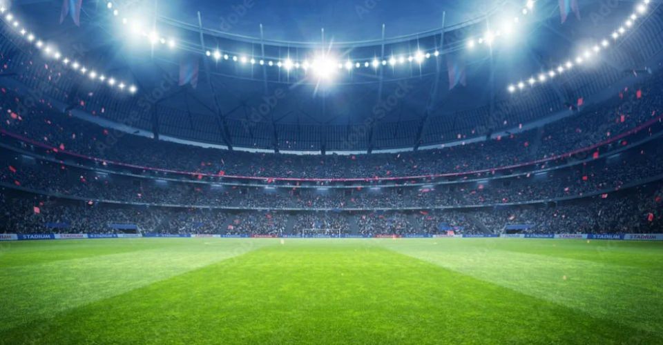 #украина_под_микроскопом: две футбольные команды оштрафовали за "нарушение правил эвакуации при тревоге"