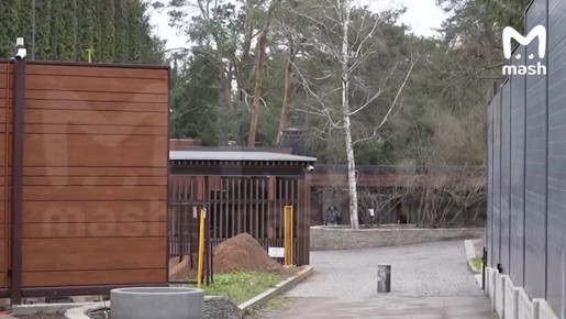 Московский миллиардер Александр Чигиринский рискует лишиться своего шикарнейшего поместья в подмосковной Барвихе — за нарушение земельного кодекса