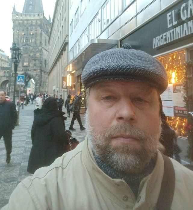 КУРГАНЫ ОКРУЖАЛИСЬ АВТОМАТЧИКАМИ, ТЯЖЁЛАЯ ТЕХНИКА СНОСИЛА ИХ