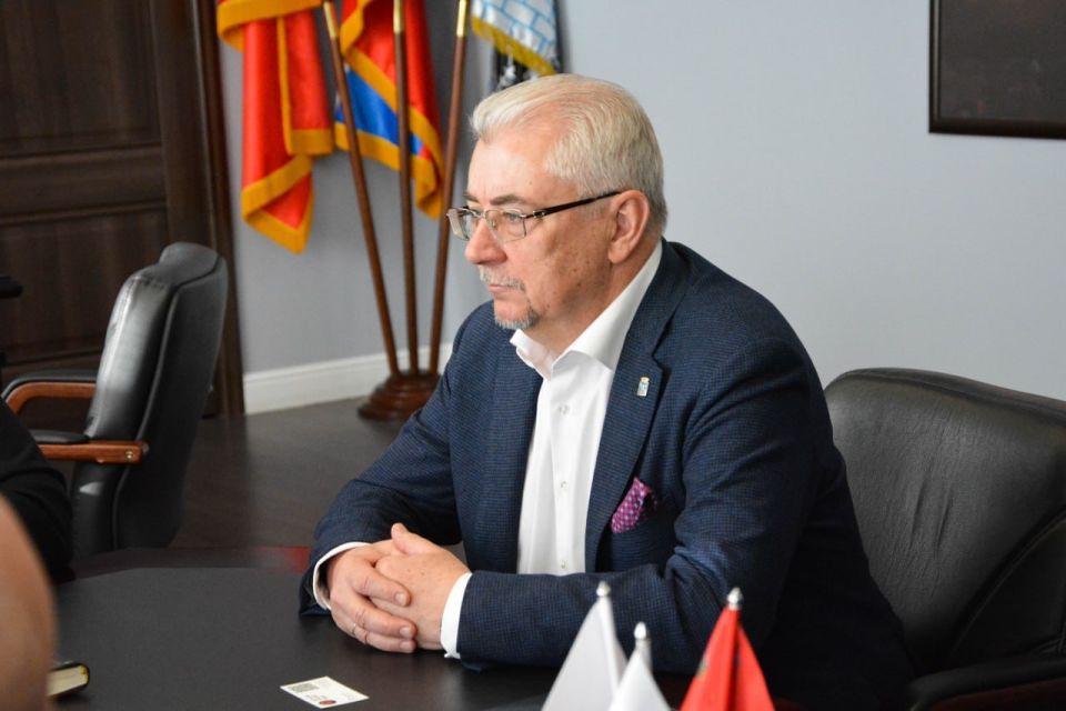 ������ �������� � ������������� ������������� �������� ������