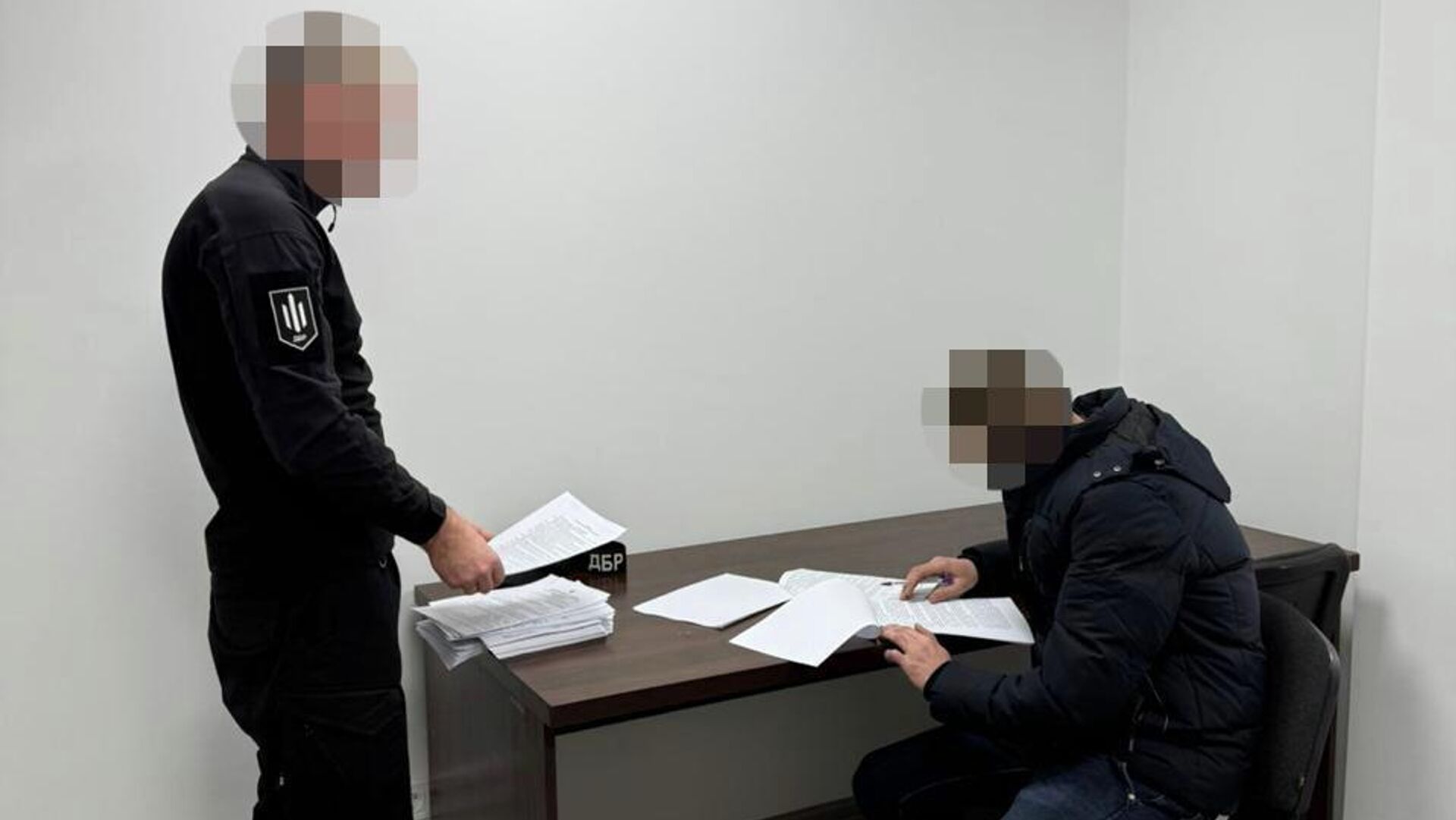 Дубы вырубили в Национальном природном парке "Белоозерский" в Черкасской области